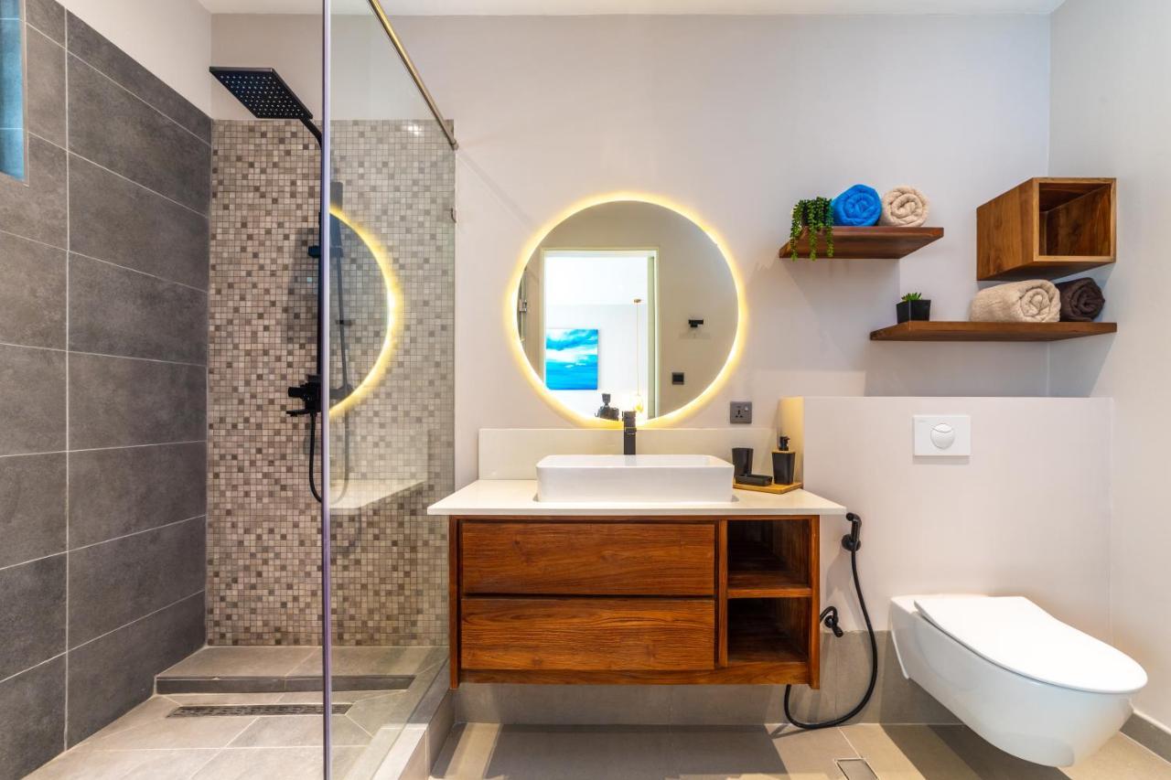 One Bay Residence Grand Bay Ngoại thất bức ảnh