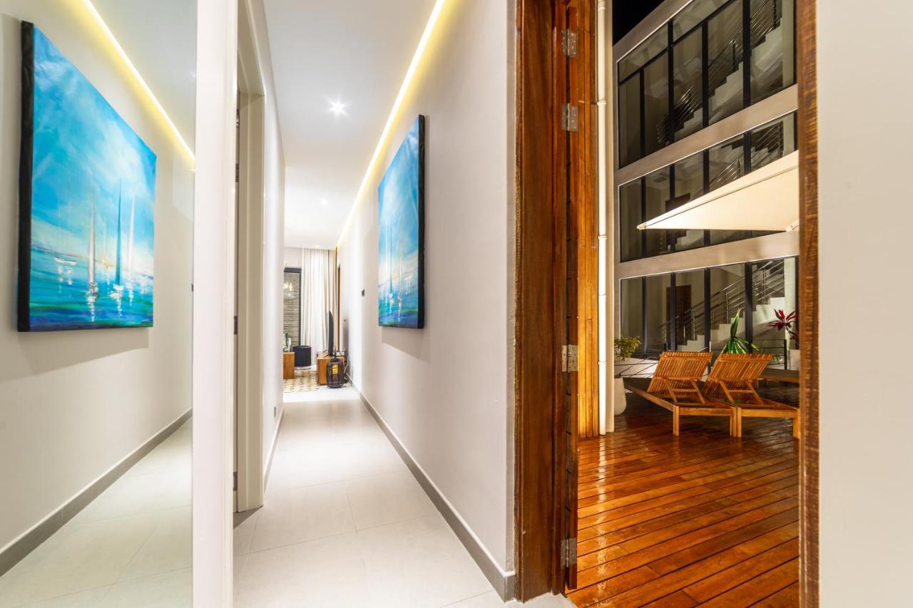 One Bay Residence Grand Bay Ngoại thất bức ảnh